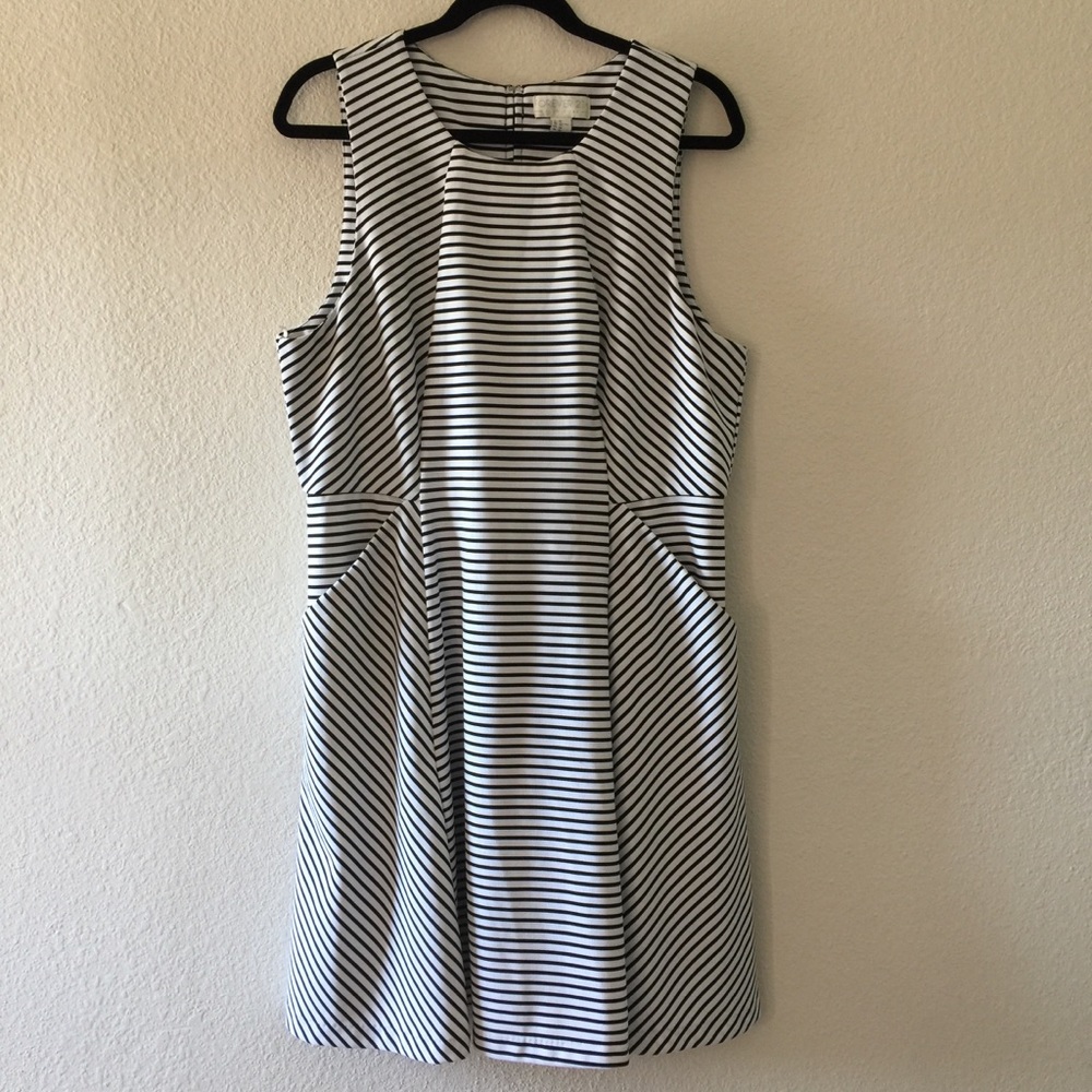 EUC Forever 21 Plus 2X Striped Dress With Pockets